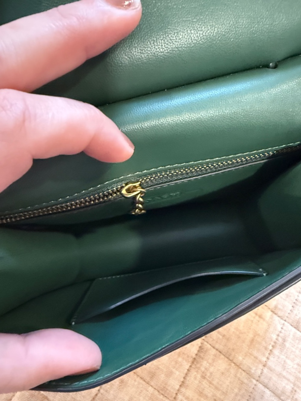 Coach Willis 18 Green Leather Top-Handle Crossbody Bag - Picture 5 of 6